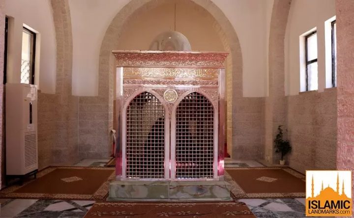 The tomb of Zayd ibn Harithah رَضِيَ ٱللَّٰهُ عَنْهُ in Jordan