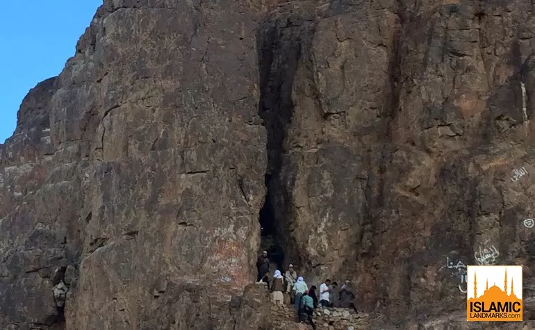 Uhud Mountain Cave